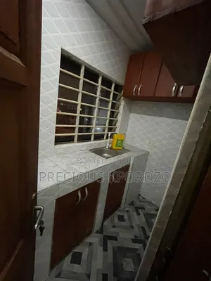 1bdrm Room & Parlour in Adenta Nw Lgn, New Legon for rent