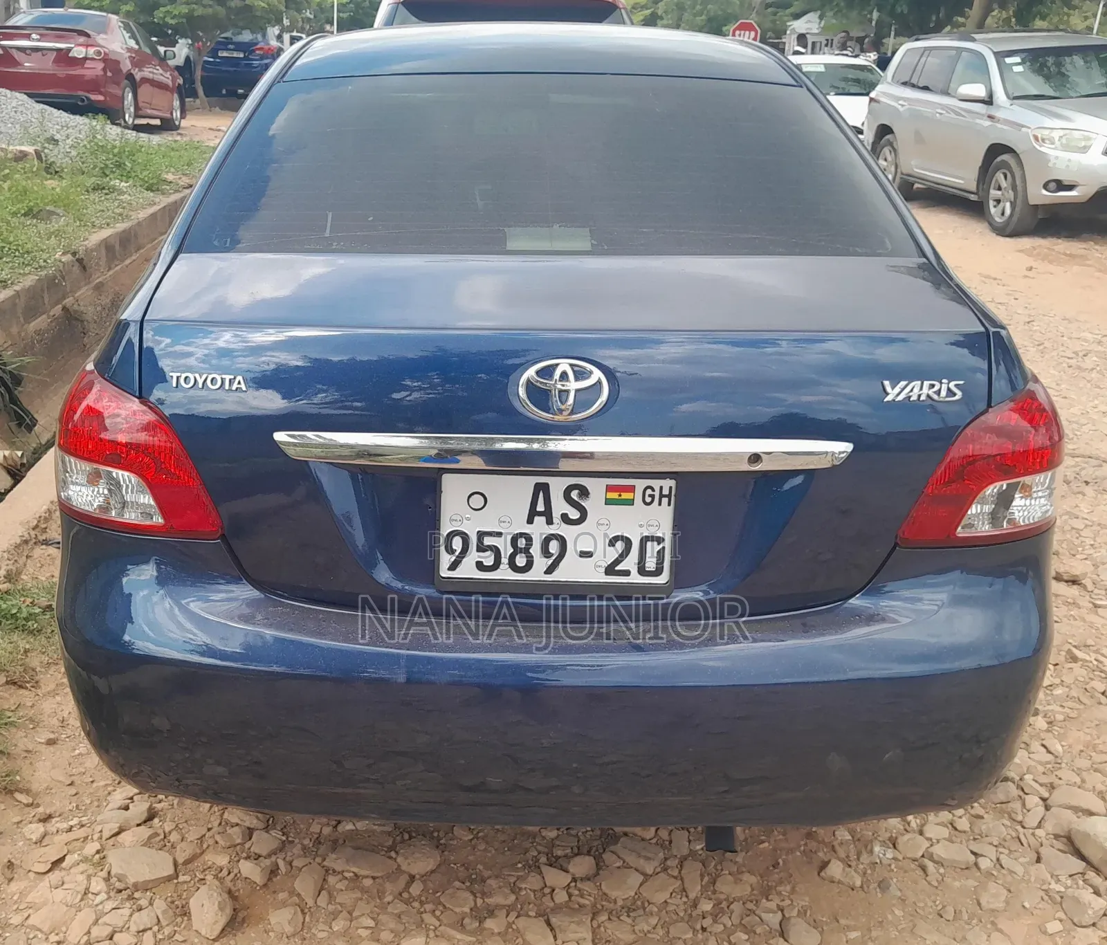 Toyota Yaris 2010 Blue
