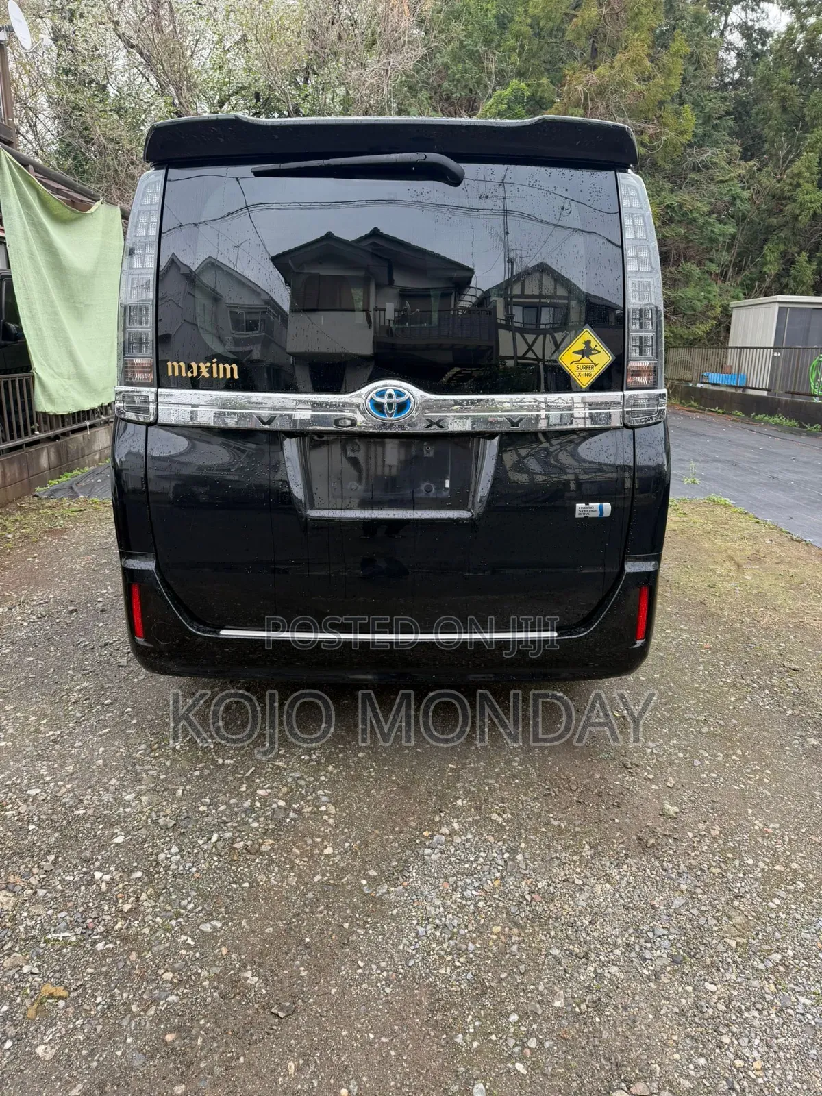 Toyota Voxy Hybrid V 2WD 7-Seater 2015 Black