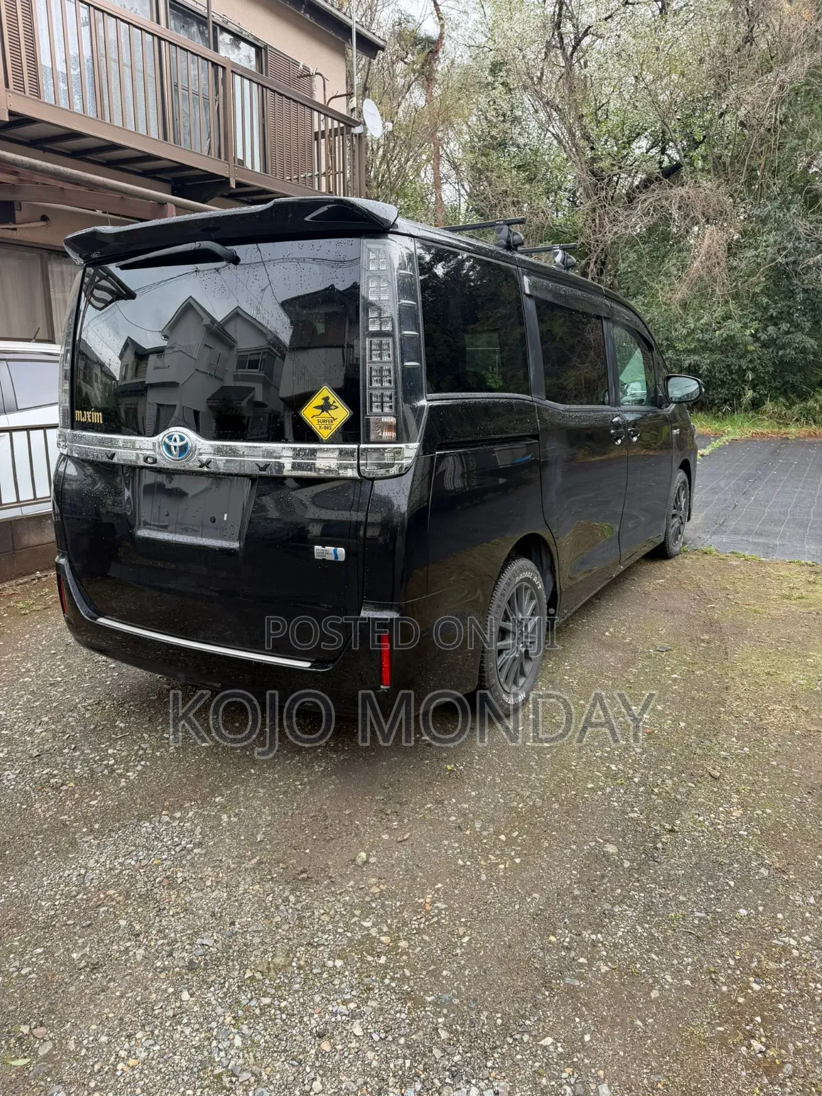 Toyota Voxy Hybrid V 2WD 7-Seater 2015 Black