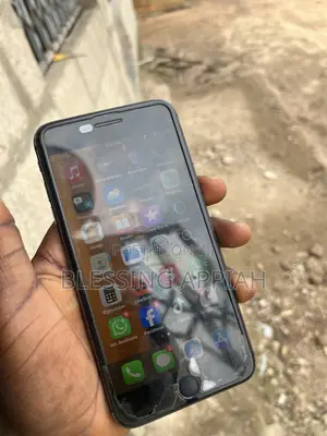 Apple iPhone 8 Plus 64 GB Black