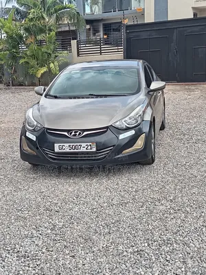 Hyundai Elantra Limited Sedan FWD (1.8L 4cyl 6A) 2013