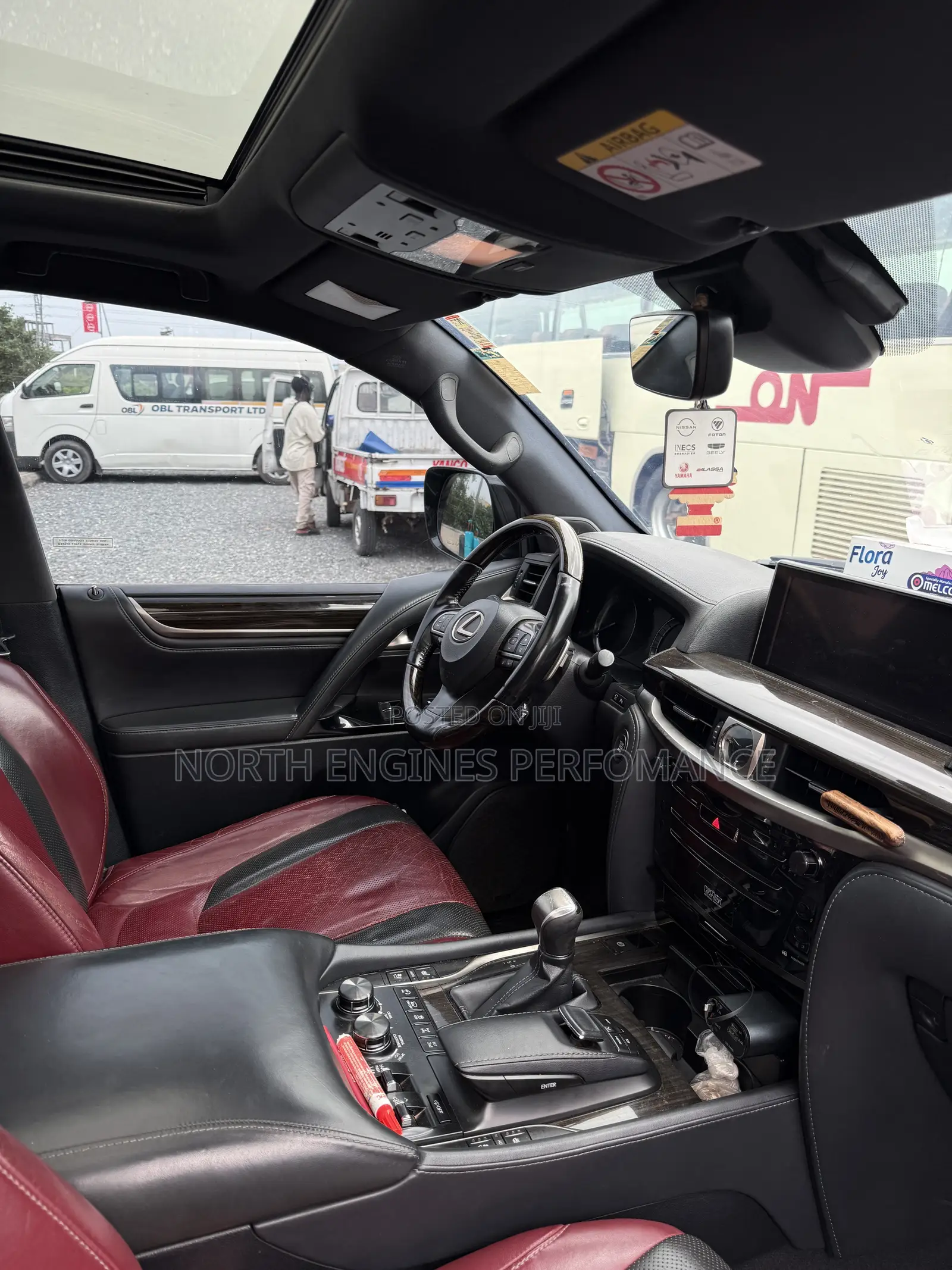 Lexus LX 570 AWD 2019 Black