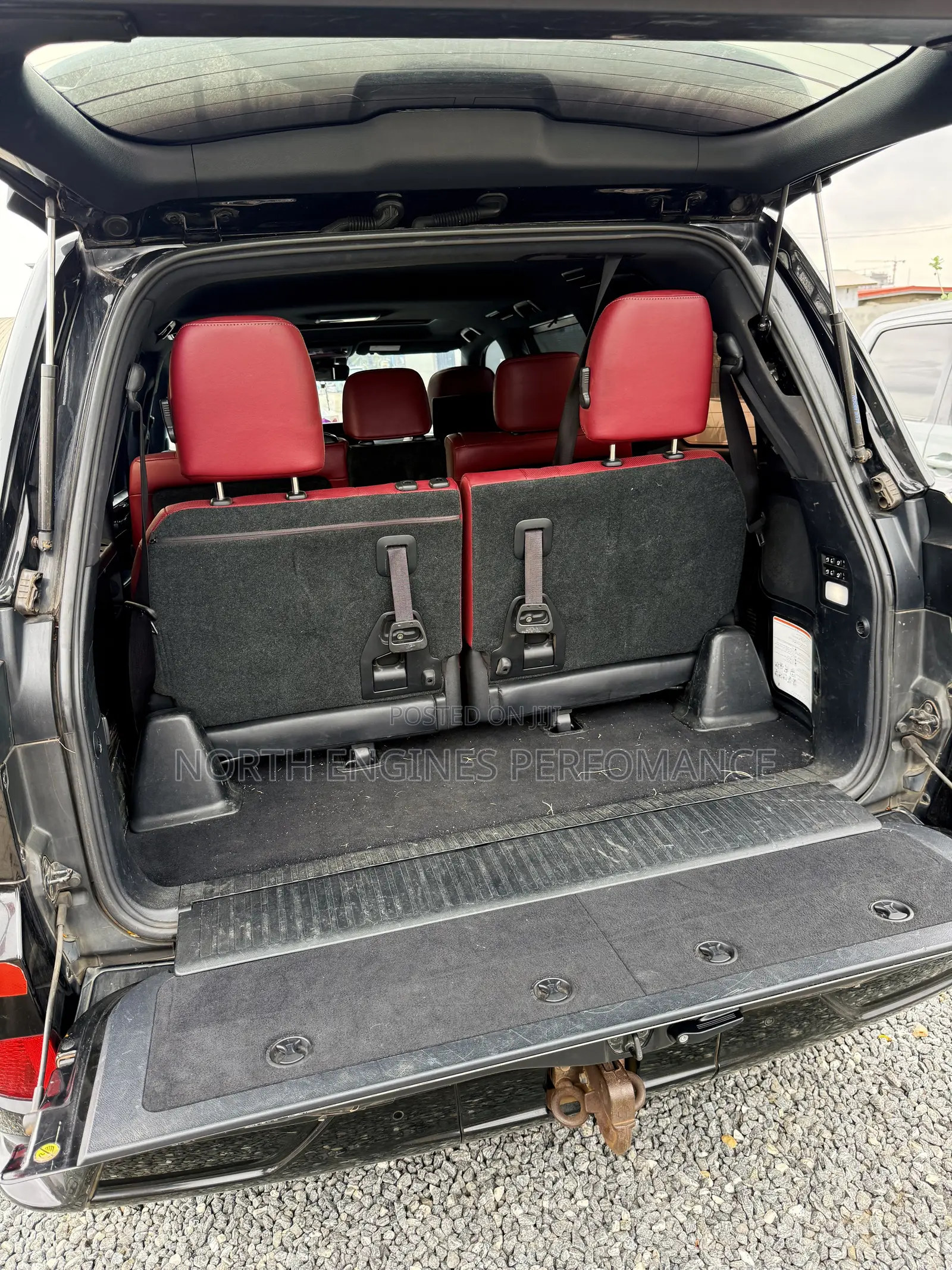Lexus LX 570 AWD 2019 Black