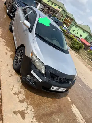 Toyota Corolla 2010 Silver