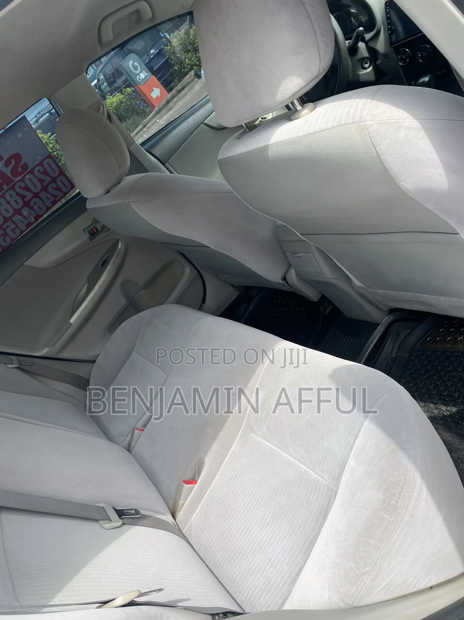 Toyota Corolla 2010 Silver