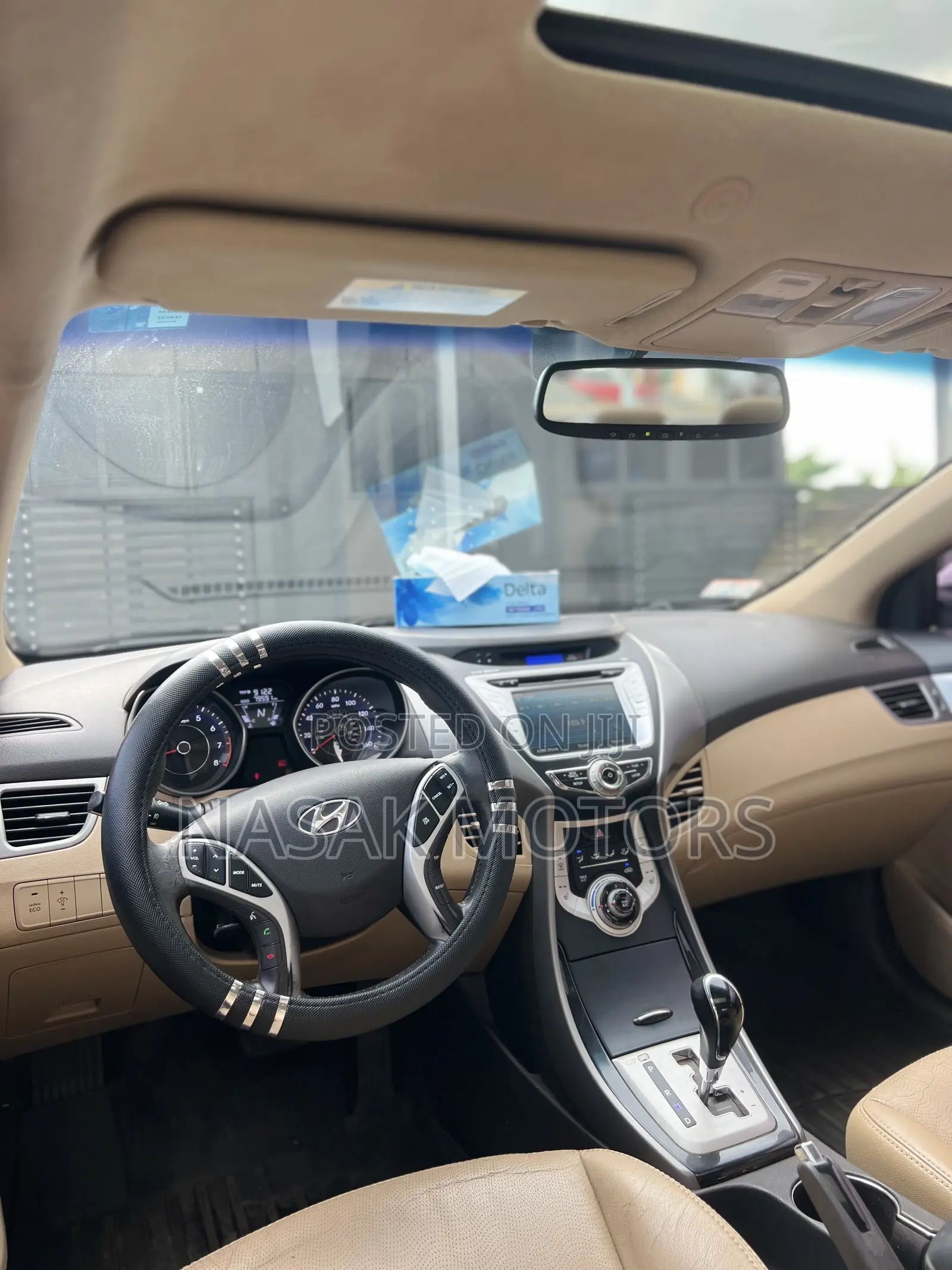Hyundai Elantra Limited 2012 White