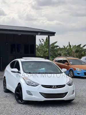 Hyundai Elantra Limited 2012 White