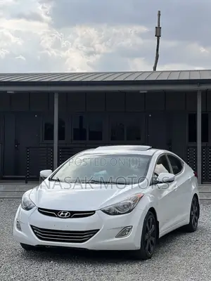 Hyundai Elantra Limited 2012 White
