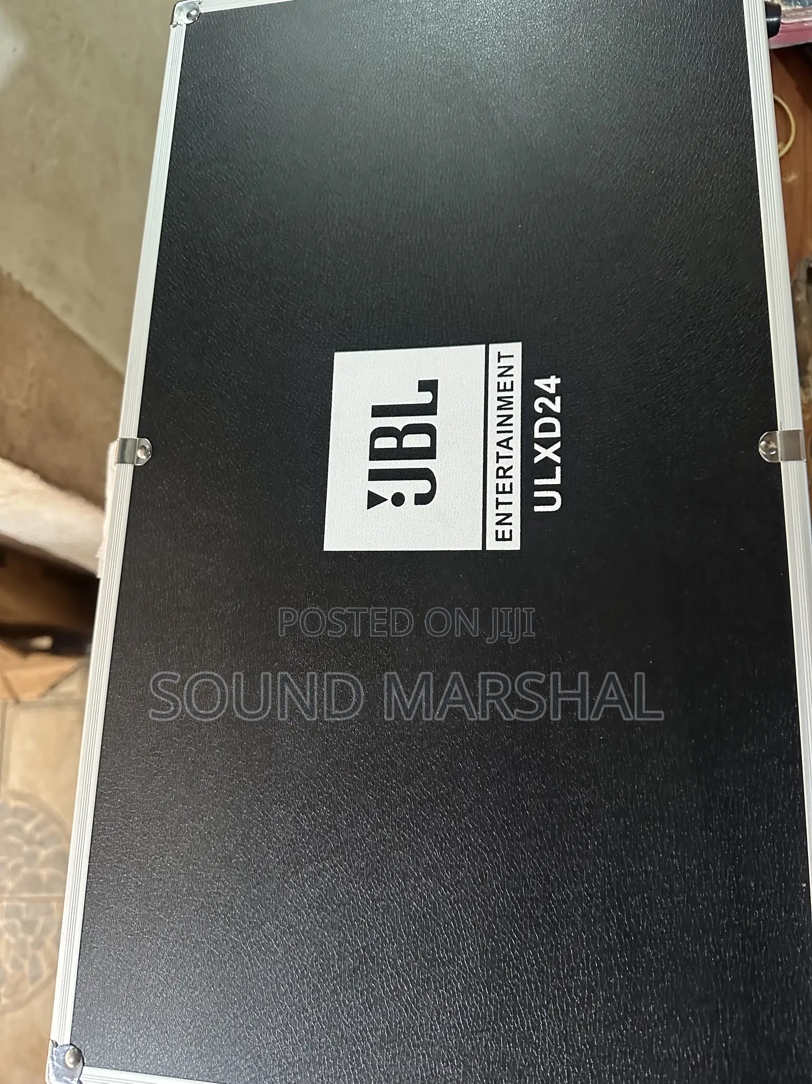 JBL 4 in 1 Microphone ULXD24
