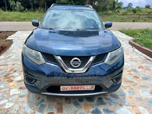 Nissan Rogue SV AWD 2016 Blue