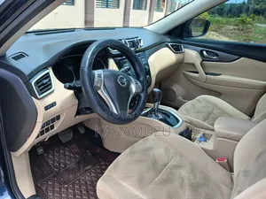 Nissan Rogue SV AWD 2016 Blue
