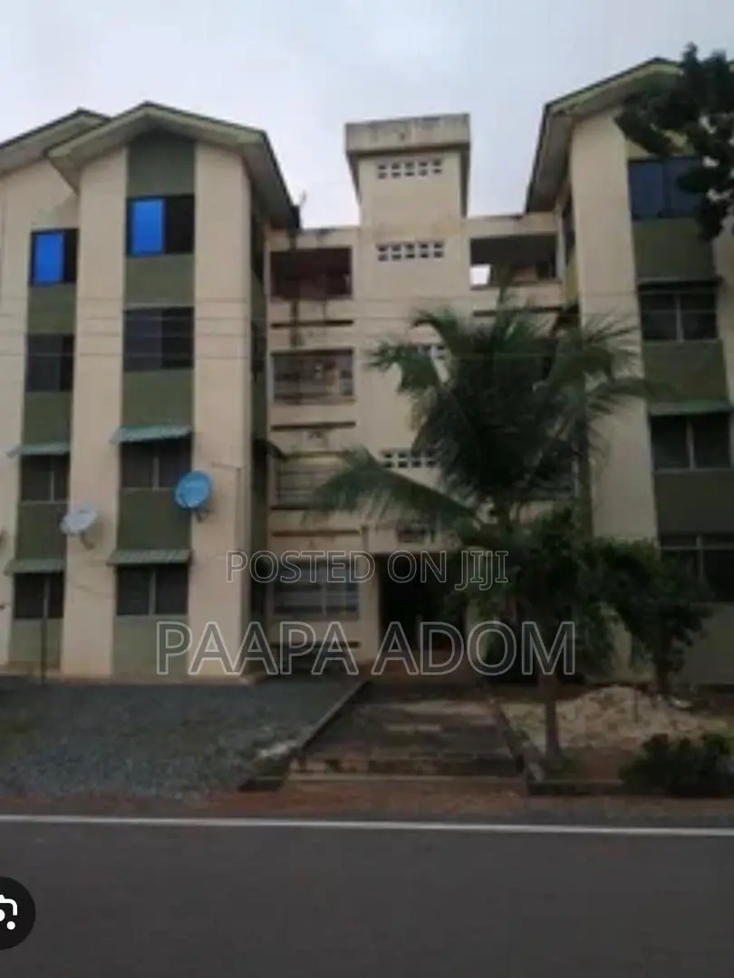 3bdrm Apartment in SSNIT Flats for rent