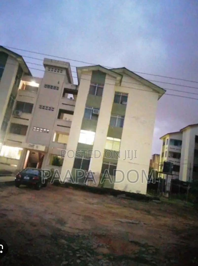 3bdrm Apartment in SSNIT Flats for rent