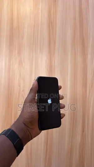 Apple iPhone 13 128 GB Black