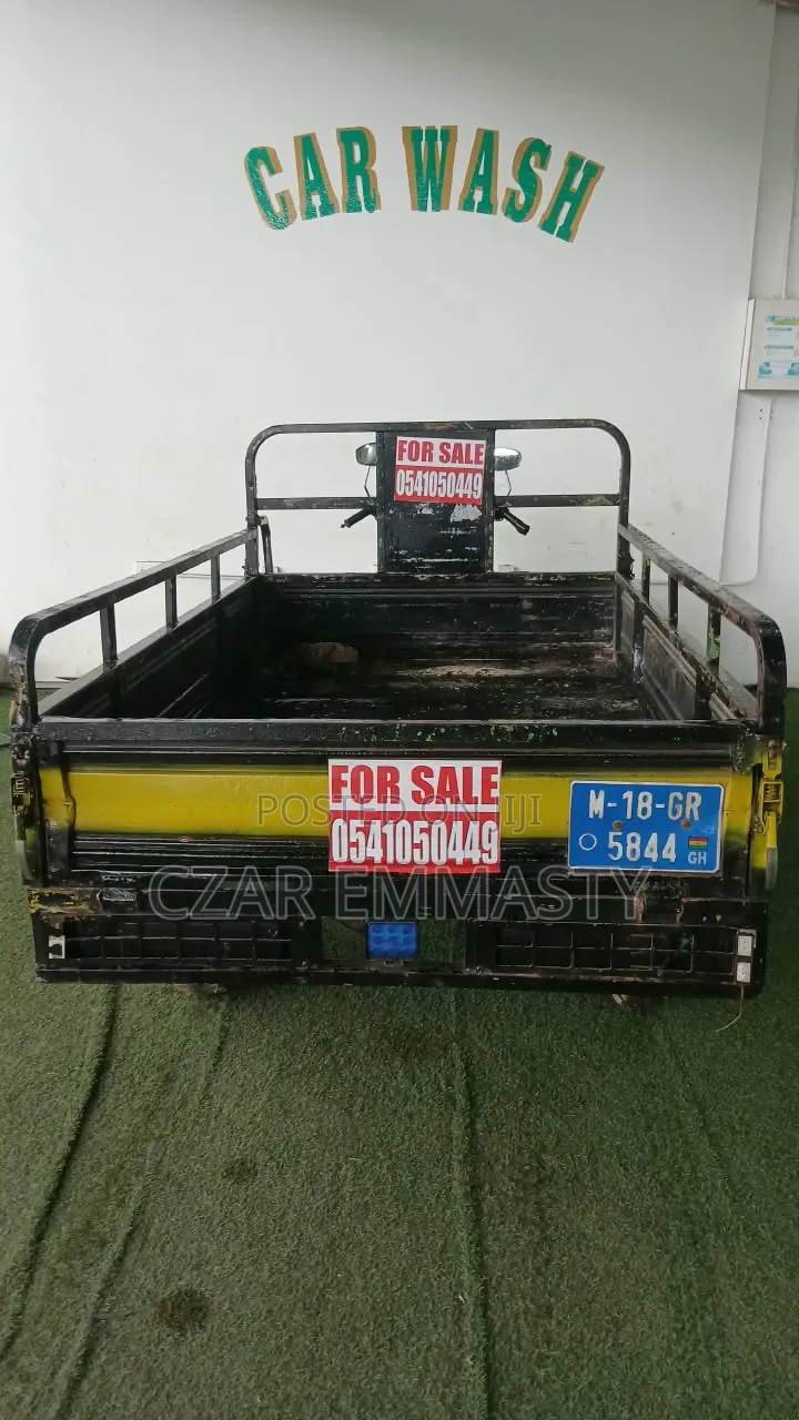 Tricycle 2018 Black