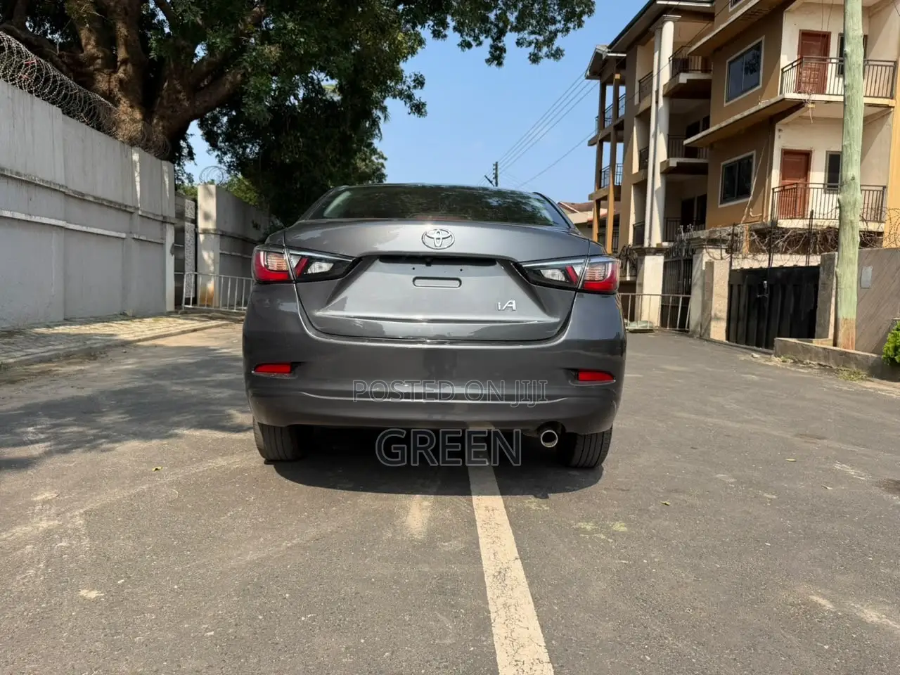 Toyota Yaris iA 1.5 FWD 2018 Green
