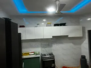 5bdrm House in Sasaabi for rent
