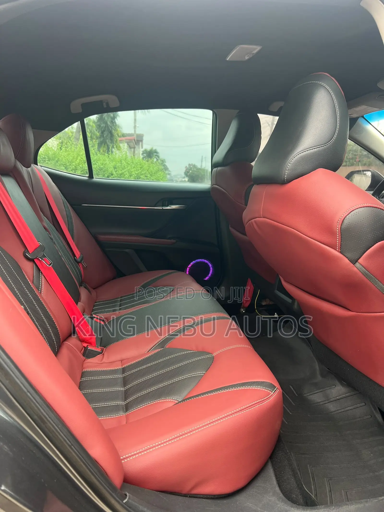Toyota Camry SE Nightshade FWD 2020 Gray
