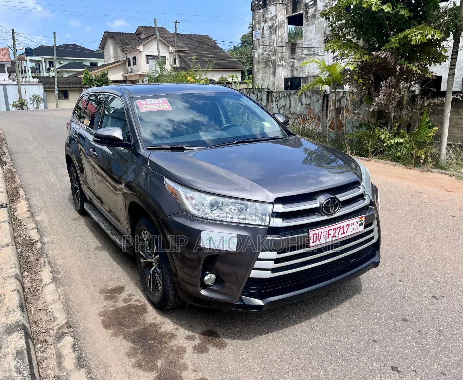 Toyota Highlander LE 4x2 V6 (3.5L 6cyl 8A) 2017 Gray