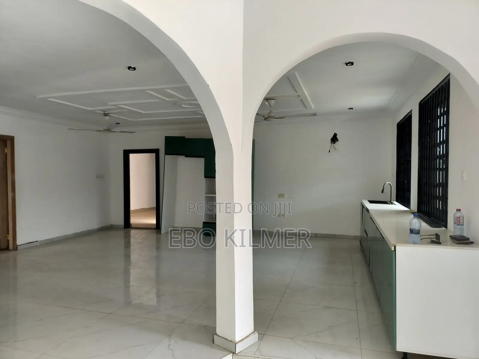 5bdrm House in Sasaabi for rent