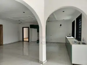 5bdrm House in Sasaabi for rent