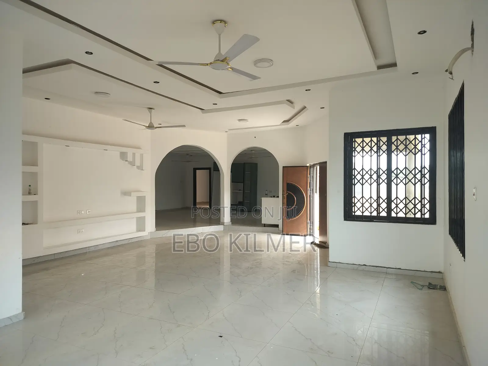 5bdrm House in Sasaabi for rent