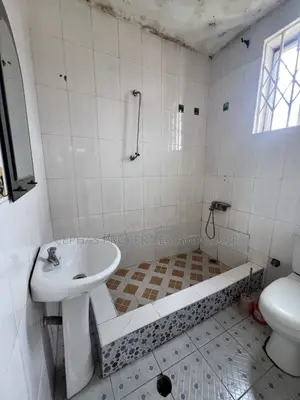 2bdrm Apartment in Ashongman Estate for rent