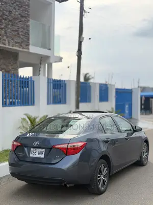 Toyota Corolla LE ECO 4dr Sedan (1.8L 4cyl CVT) 2017 Gray