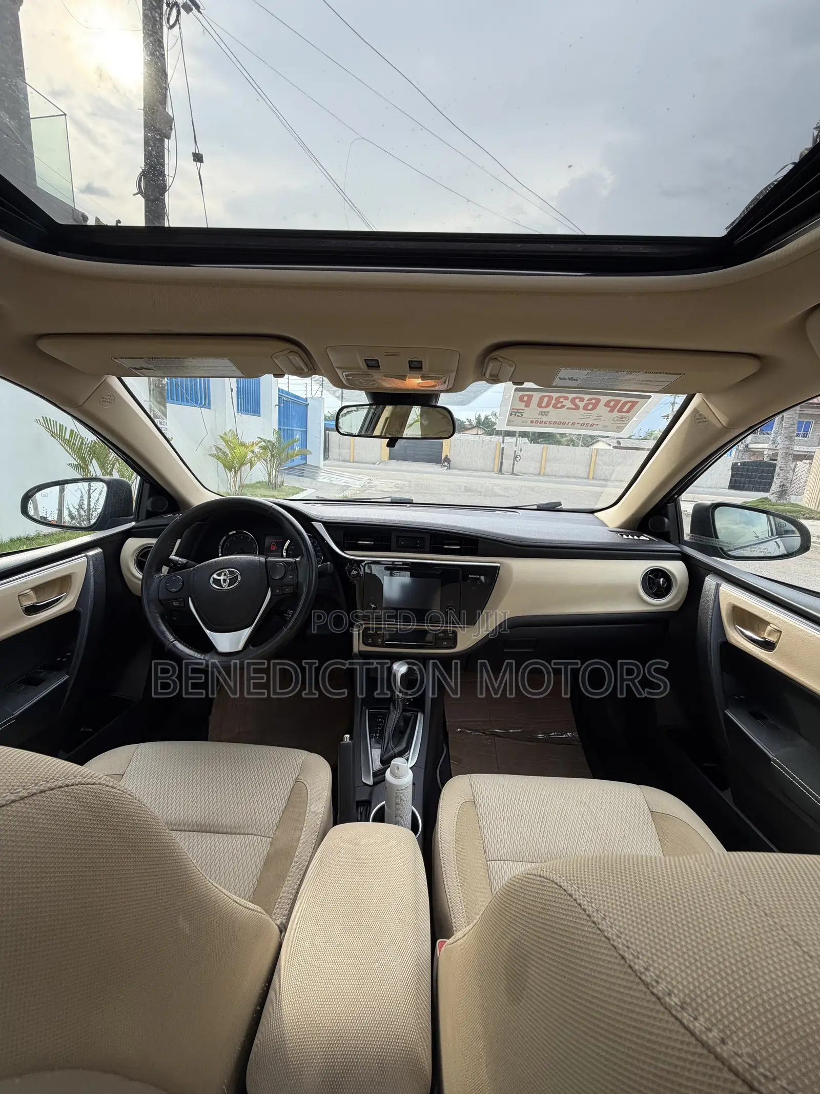 Toyota Corolla LE ECO 4dr Sedan (1.8L 4cyl CVT) 2017 Gray