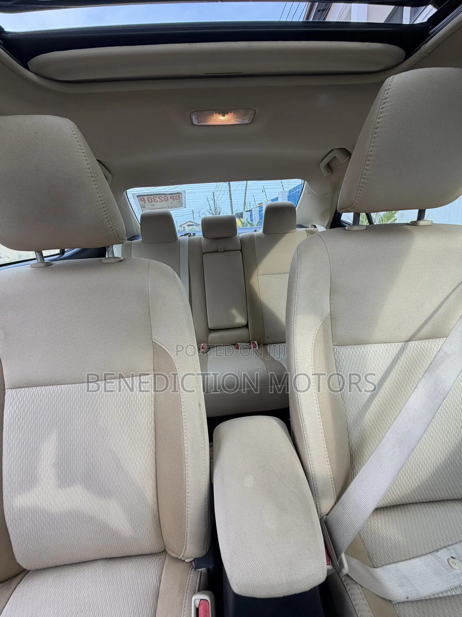 Toyota Corolla LE ECO 4dr Sedan (1.8L 4cyl CVT) 2017 Gray