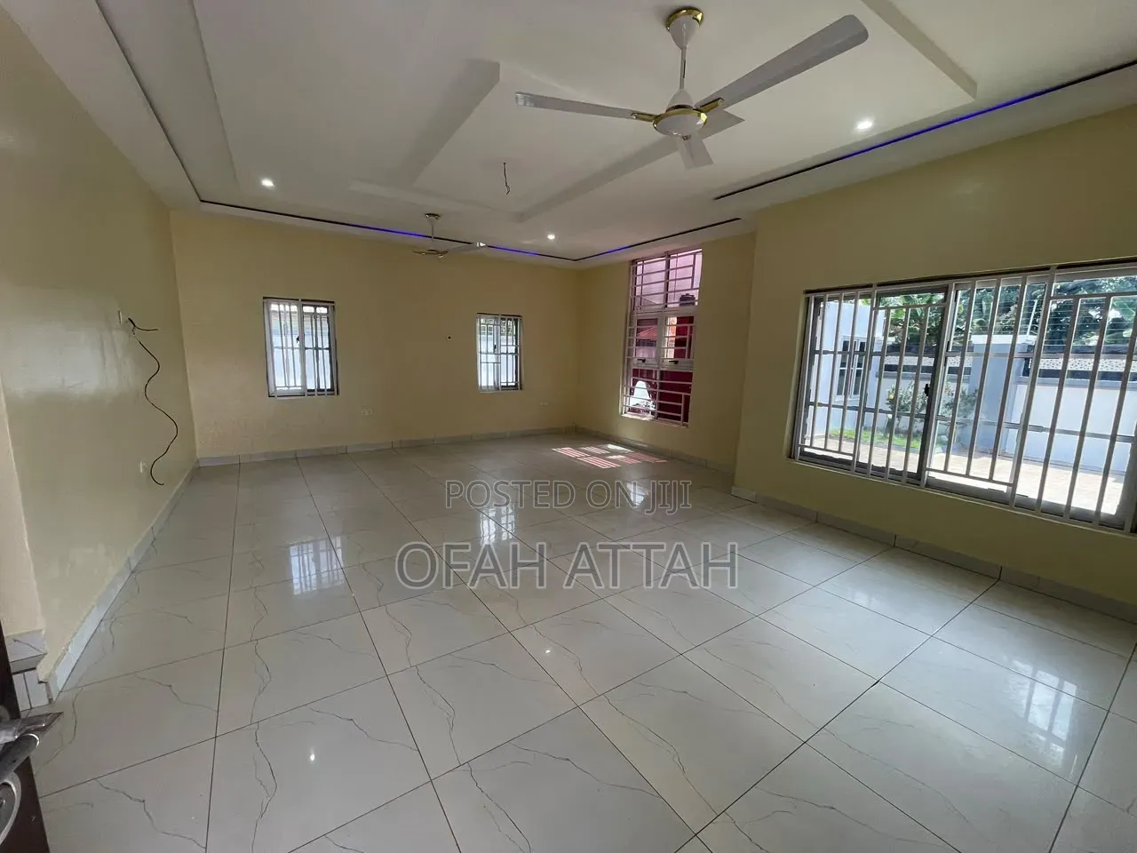 6bdrm Duplex in Santasi Kotwi, Kumasi Metropolitan for sale