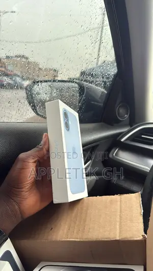 New Apple iPhone 17 256 GB Blue