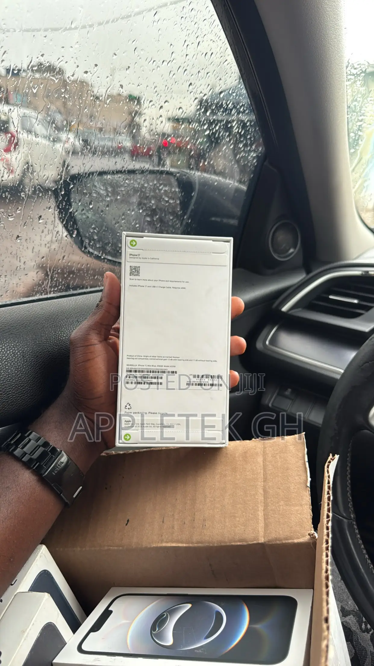 New Apple iPhone 17 256 GB Blue