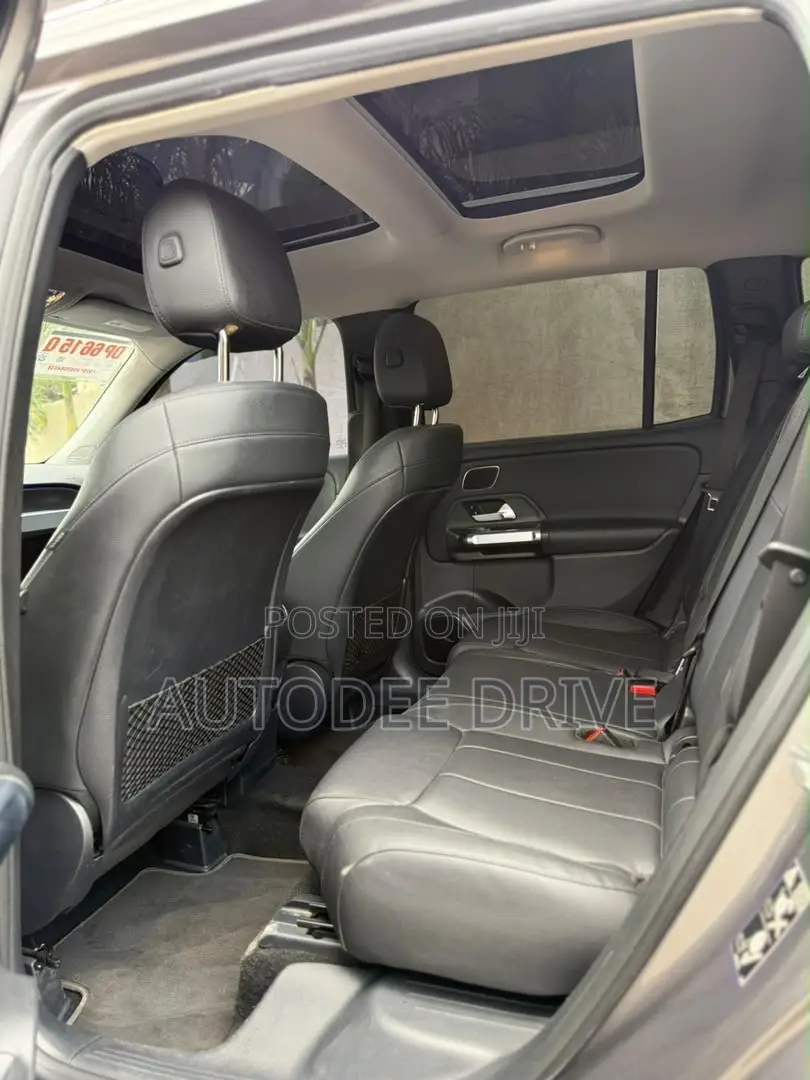 Mercedes-Benz GLB-Class 2021 Gray