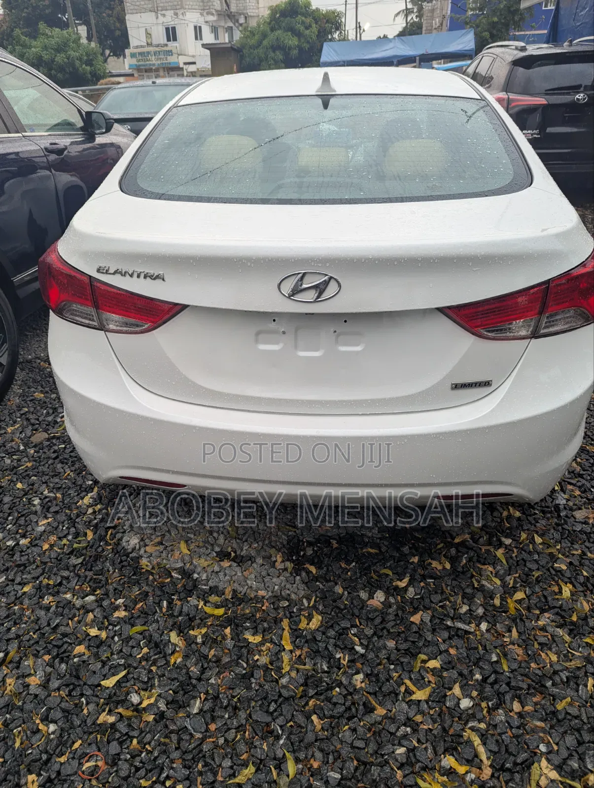 Hyundai Elantra Limited 2012 White