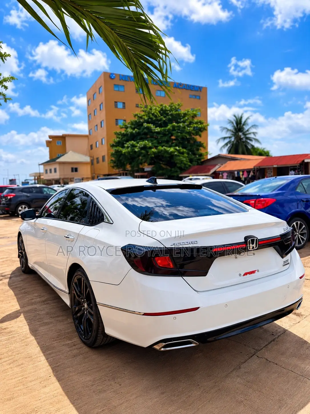 Honda Accord Touring 2.0T 2020 White