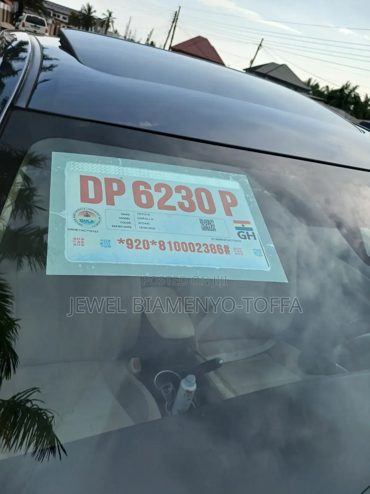 Toyota Corolla LE ECO 4dr Sedan (1.8L 4cyl CVT) 2017 Gray
