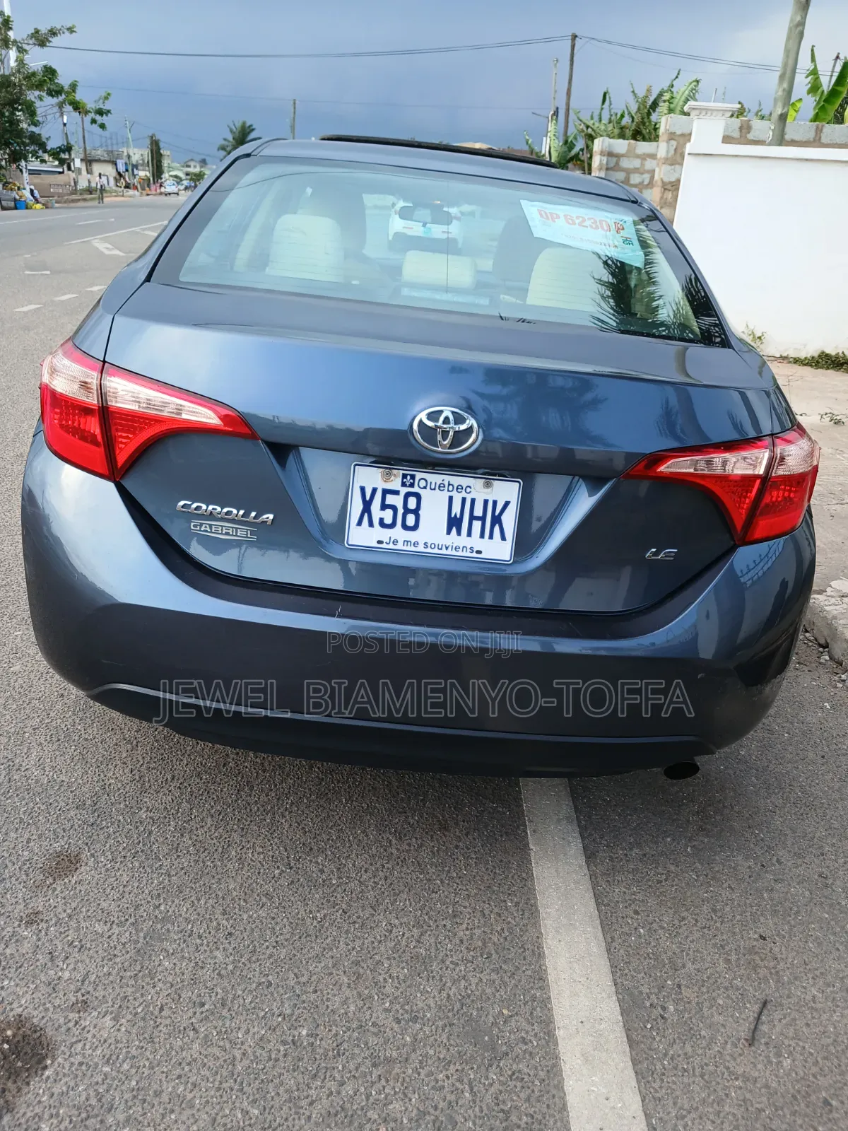 Toyota Corolla LE ECO 4dr Sedan (1.8L 4cyl CVT) 2017 Gray