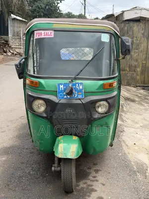 TVS King Deluxe Plus iTouch Start 2025 Green