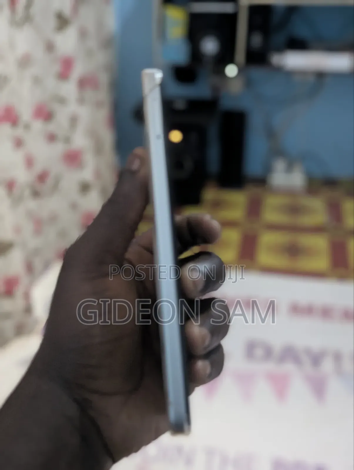 Itel A100 128 GB Silver
