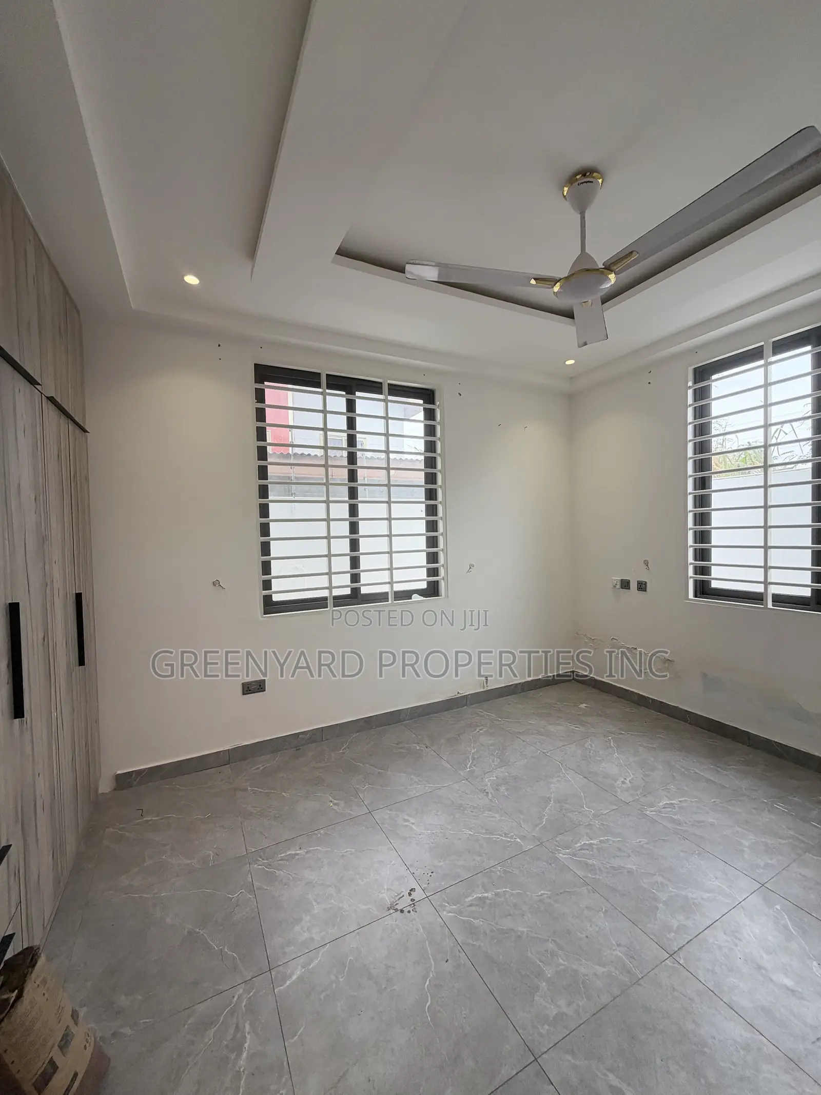 4bdrm House in School Junction, East Legon for rent