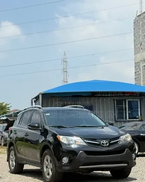 Toyota RAV4 XLE 4dr SUV (2.5L 4cyl 6A) 2015 Matt Black