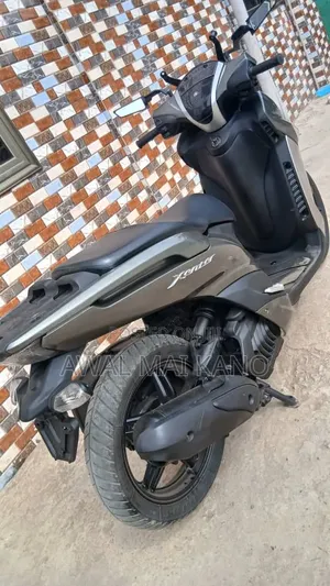 Yamaha Royal Star 2013 Gray