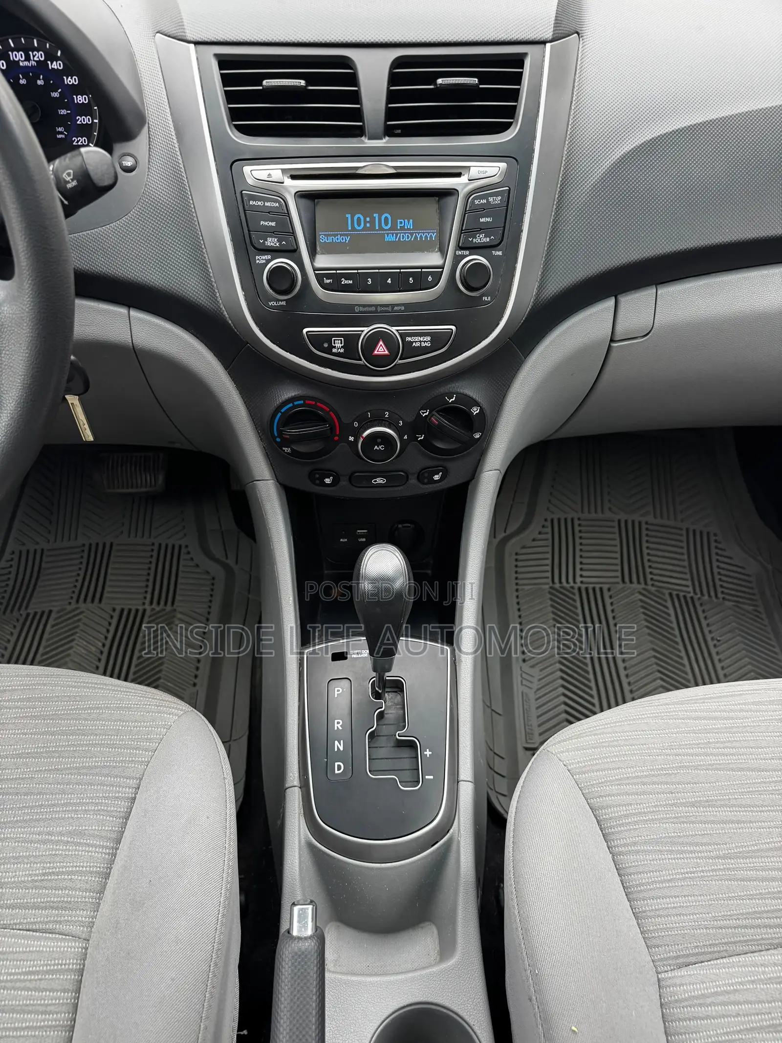 Hyundai Accent 2017 Gray