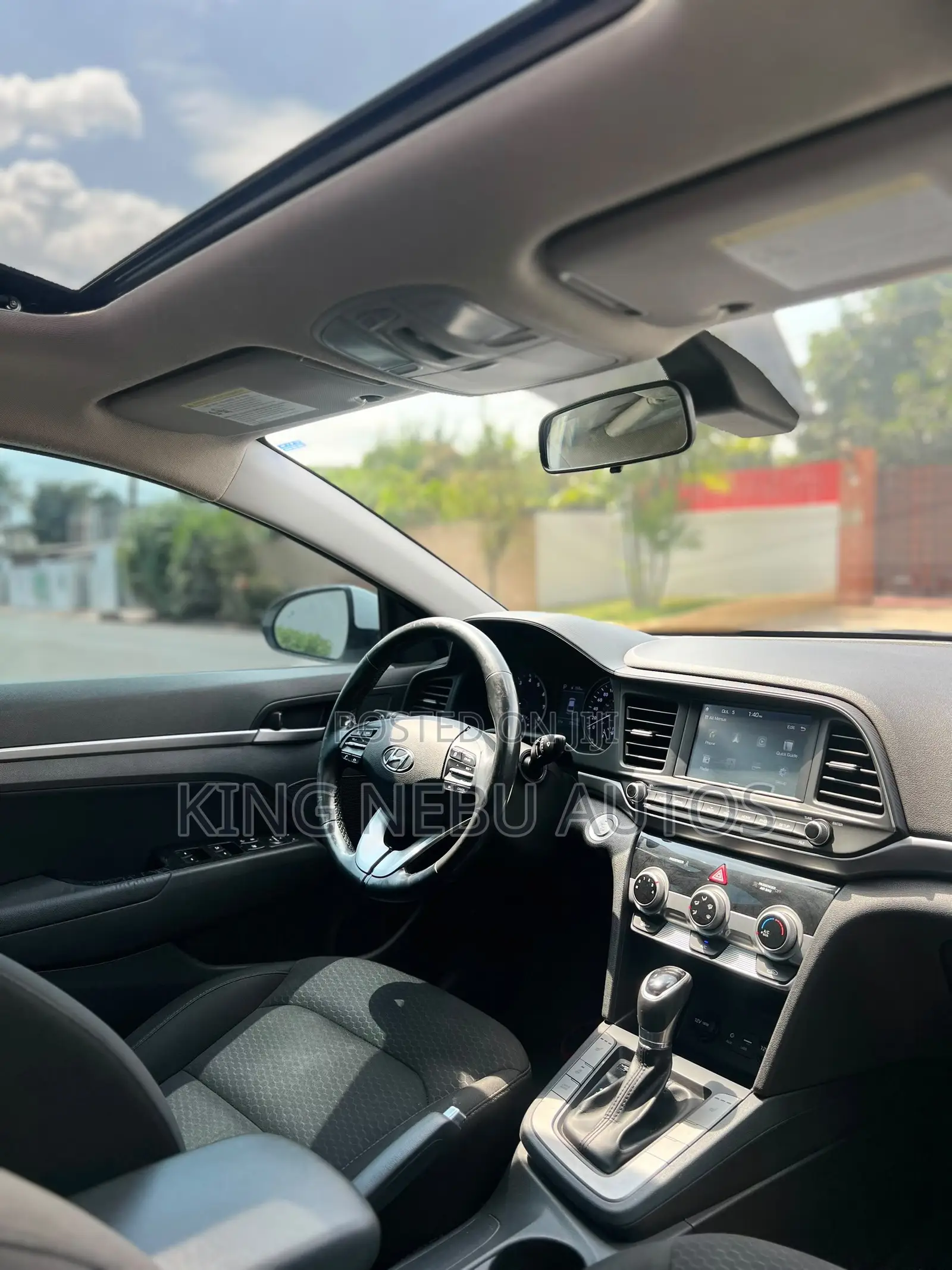 Hyundai Elantra Limited 2020 White