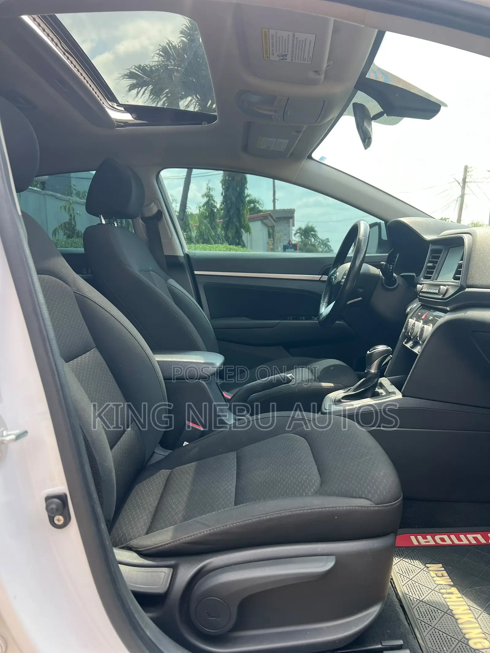 Hyundai Elantra Limited 2020 White