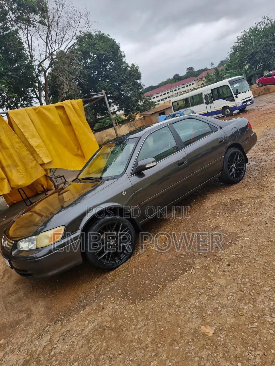 Toyota Camry 2001 Brown