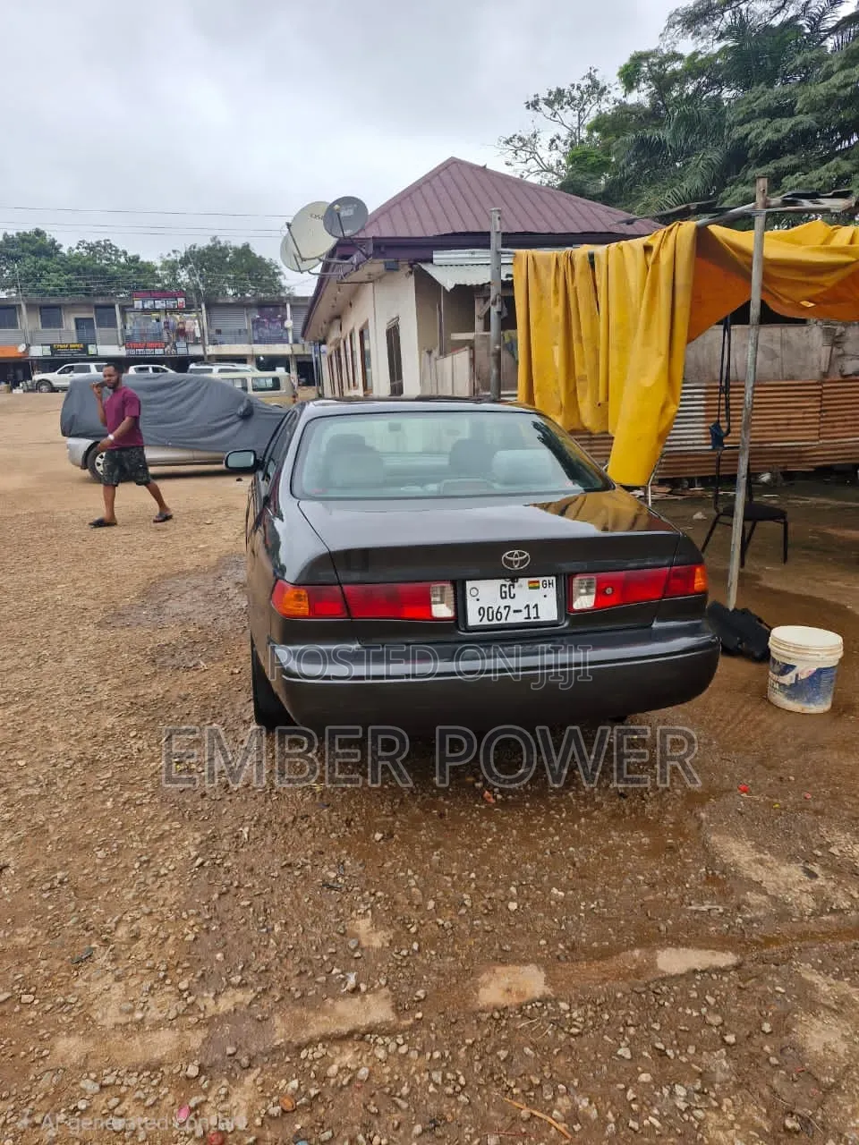 Toyota Camry 2001 Brown