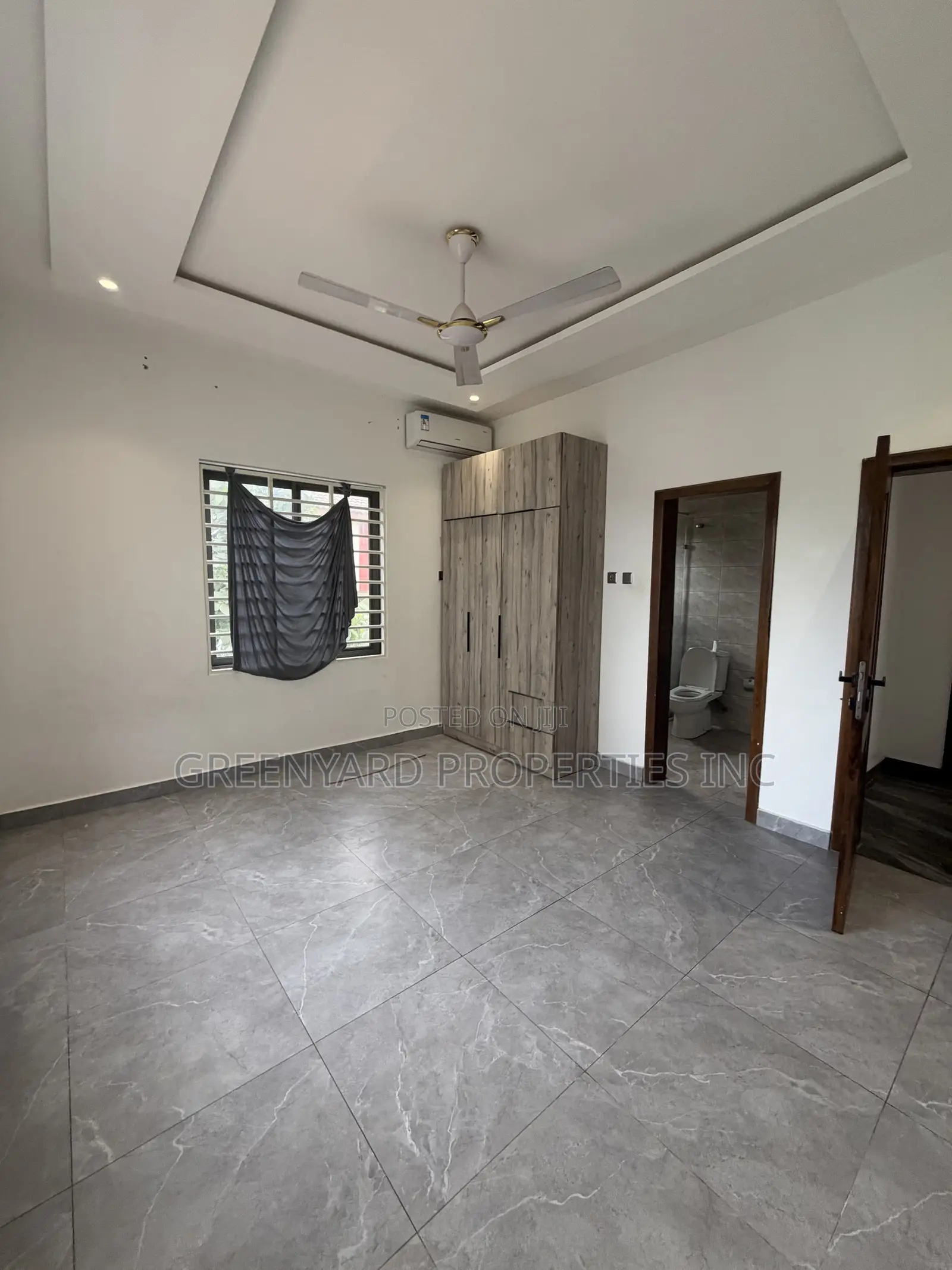 4bdrm House in School Junction, East Legon for rent